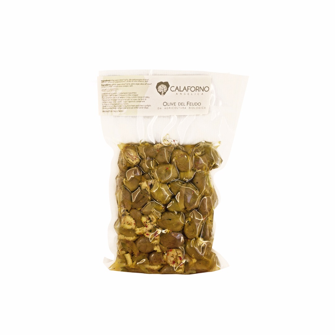 Osterpaket mit Salumi, Käse, Antipasti & Olivenöl