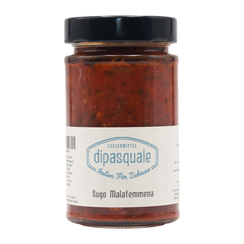 "Malafemmena" - Tomatensauce mit Guanciale, Oliven und Gewürzen "Malafemmena" - Tomatensauce mit Guanciale, Oliven und Gewürzen