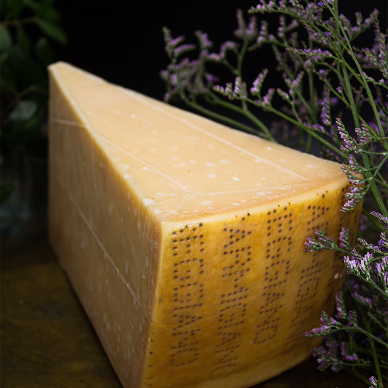 Parmigiano Reggiano DOP 24 Monate aus Emilia-Romagna 250 g ausgewogen für Pasta und Risotto